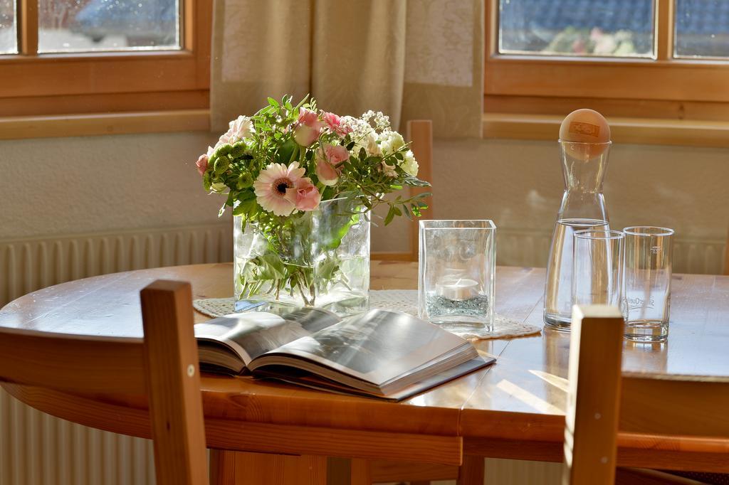 Haus Sonnenschein Apartment Hart im Zillertal Phòng bức ảnh