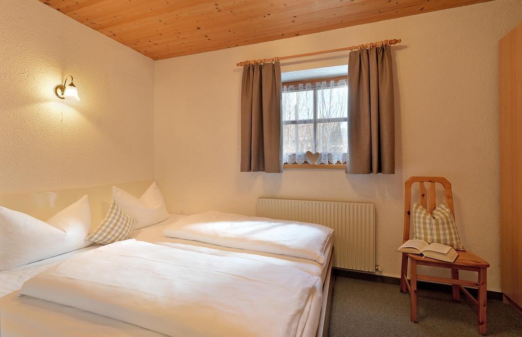 Haus Sonnenschein Apartment Hart im Zillertal Phòng bức ảnh